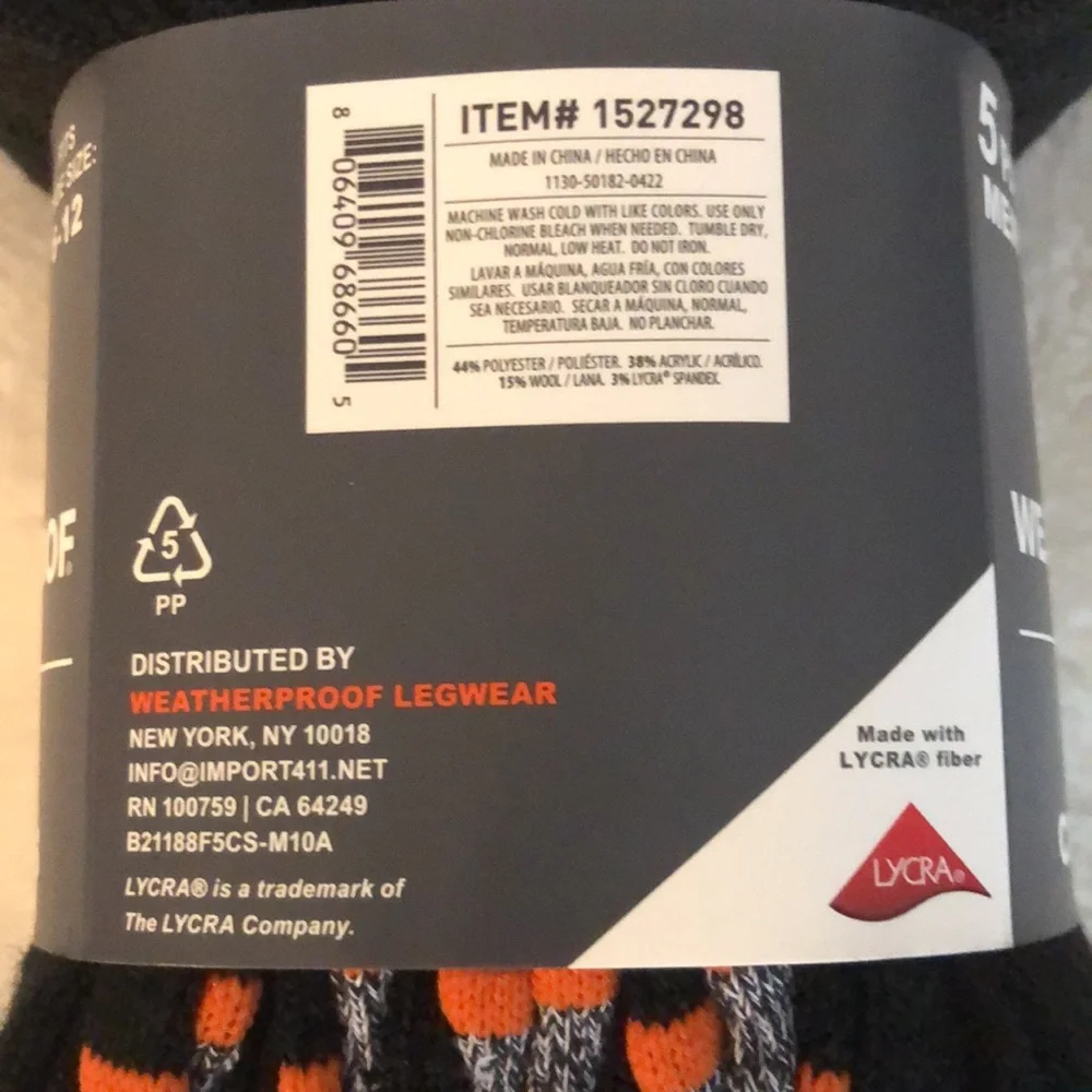 WEATHERPROOF VINTAGE  OUTDOOR CREW SOCKS
